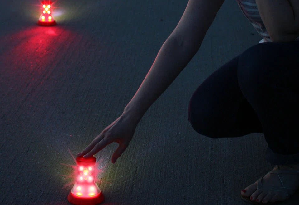 Best reviews of ⭐ Emergency Flashlight Flares (Set of 2) by Marche International ❤️ - Image 5