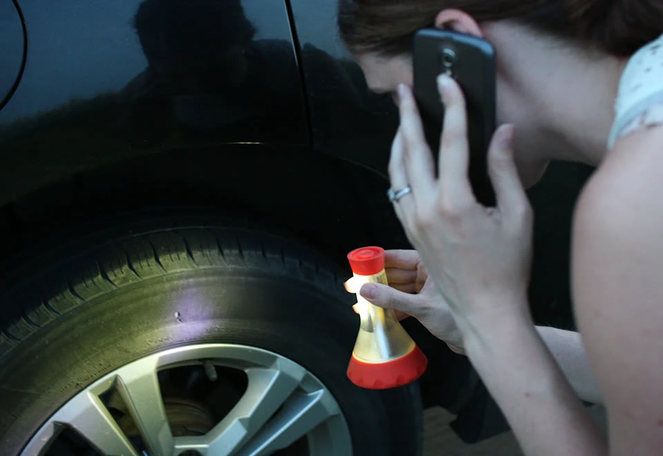 Best reviews of ⭐ Emergency Flashlight Flares (Set of 2) by Marche International ❤️ - Image 8