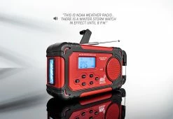 Promo 🥰 Emergency Solar Hand Crank Radio by Sharper Image ✨