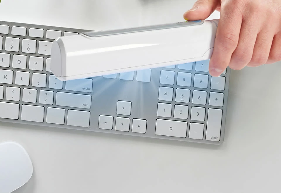 Brand new ๐งจ Travel UV Sanitizing Wand by Sharper Image ๐ฏ - Image 10