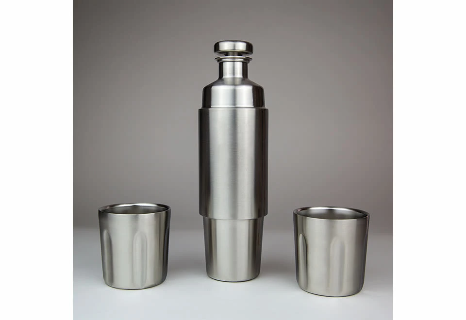 Promo 😀 Magnetic Outdoor Flask and Tumbler Set by High Camp Design 🌟 - Image 2