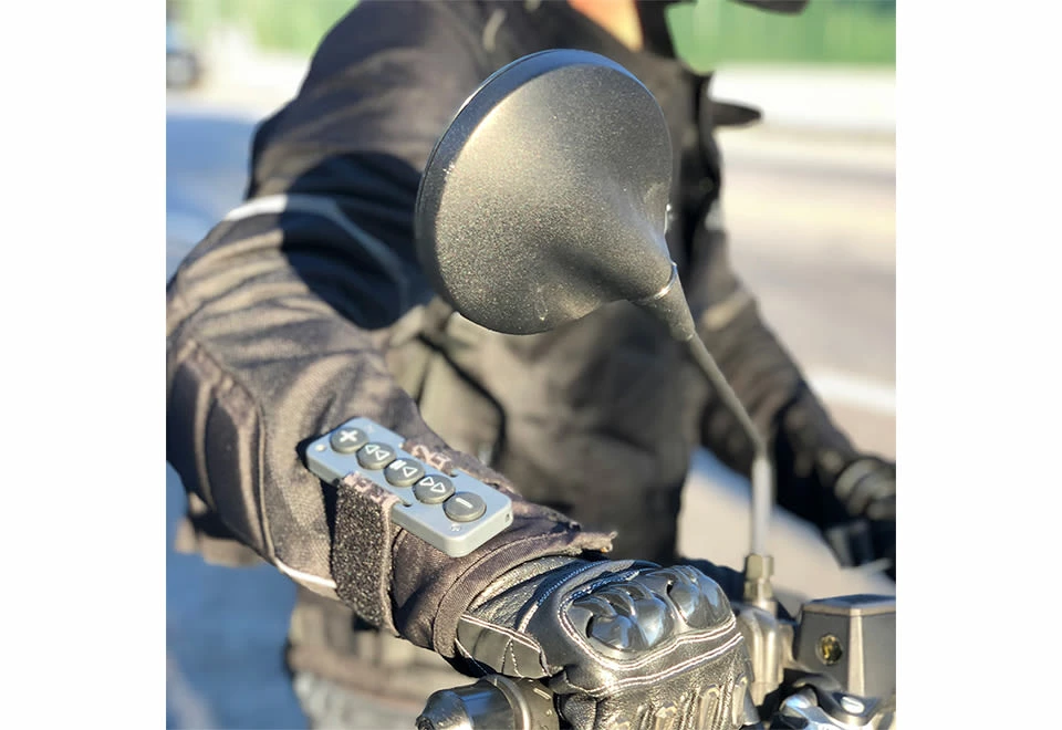 New โค๏ธ Bluetooth Button Pad by Chubby Buttons LLC ๐ - Image 4