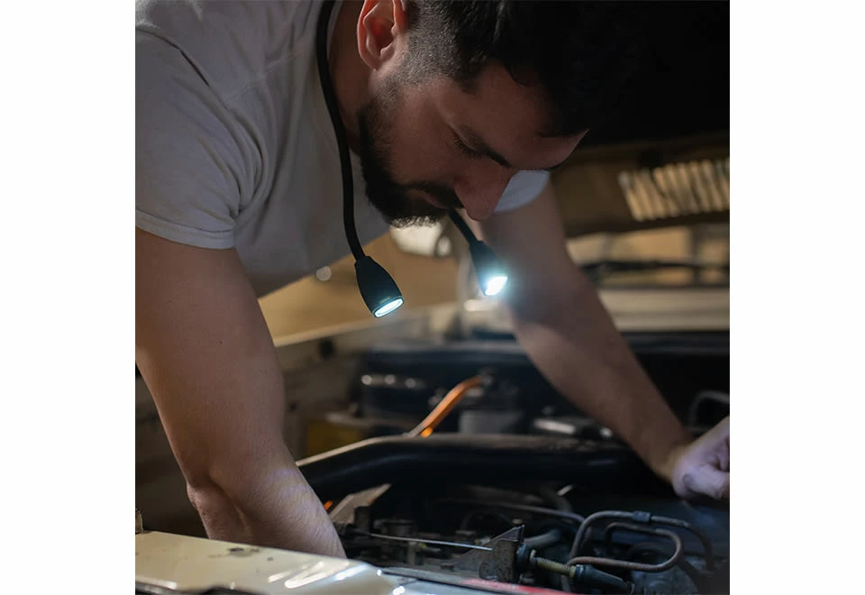 Flash Sale ✨ Hands-Free Neck Light by Carson Optical ⭐